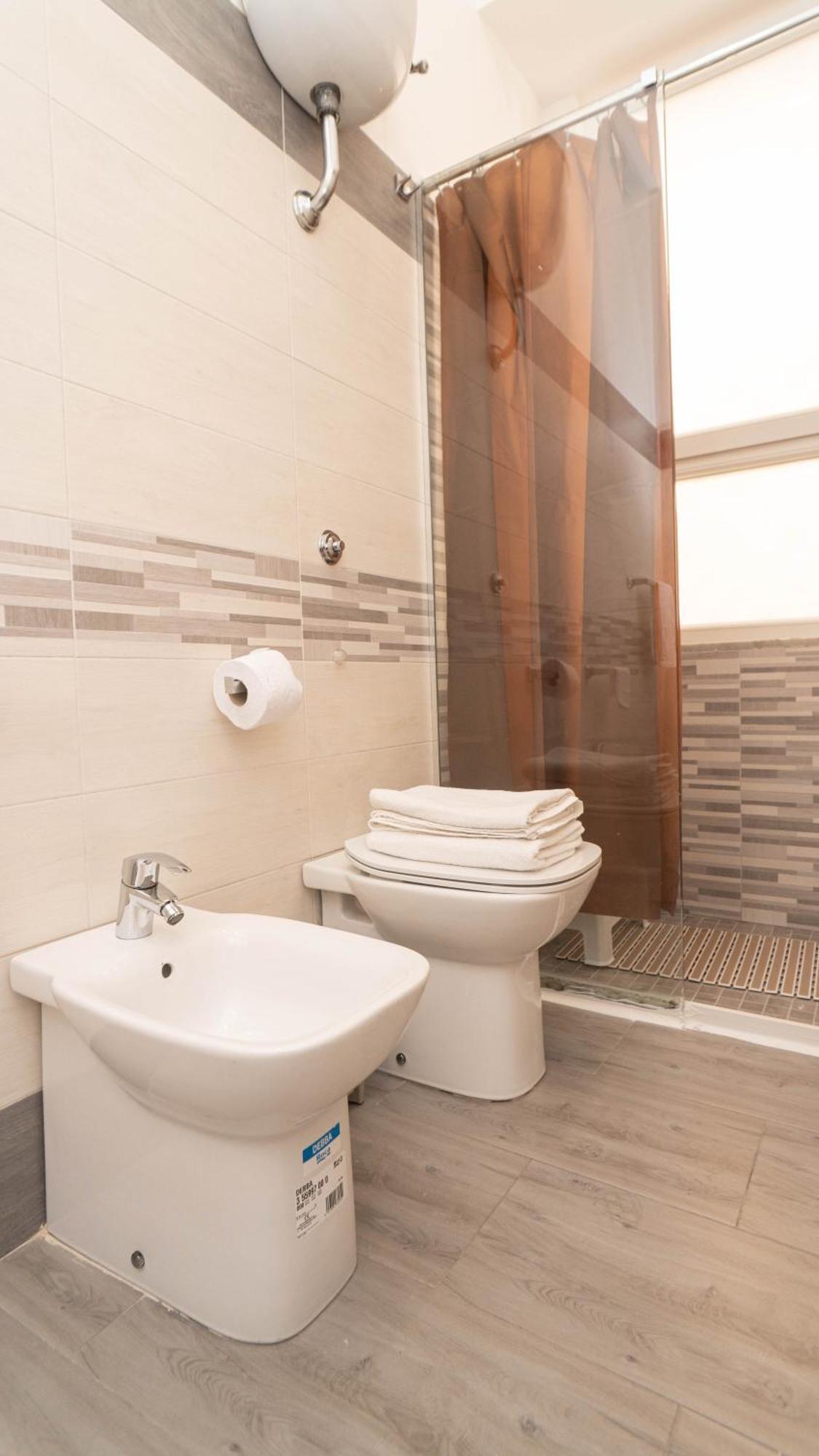 Casa Vacanze Alma B&B Grazioso Appartamento Sul Lungomare Di Pozzuoli A 300Mt Dal Centro E Dal Rione Terra By Movery Extérieur photo