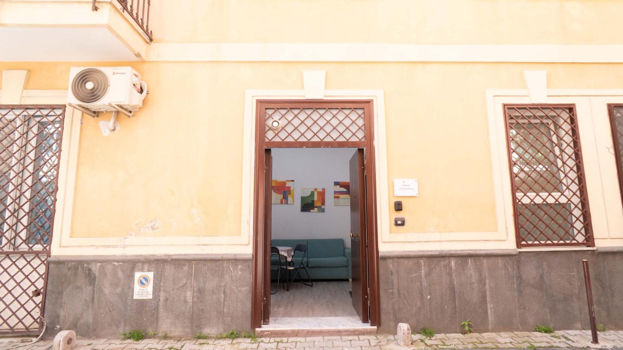 Casa Vacanze Alma B&B Grazioso Appartamento Sul Lungomare Di Pozzuoli A 300Mt Dal Centro E Dal Rione Terra By Movery Extérieur photo